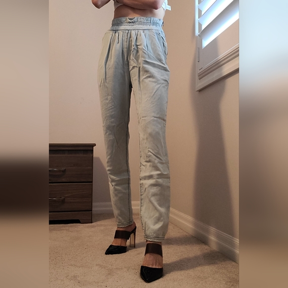 Gently worn Wilfred Jean style trouser - Picture 3 of 10